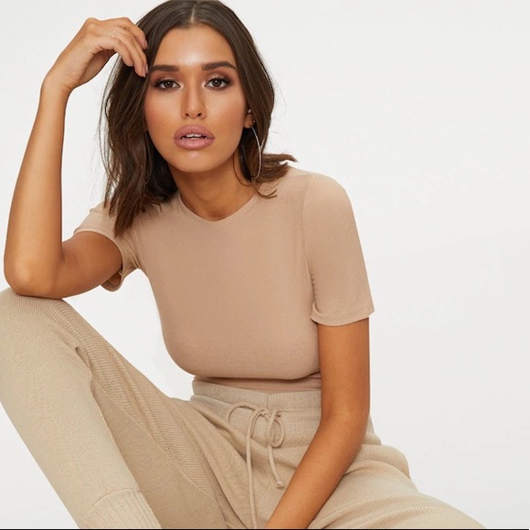 🆕 PrettyLittleThing Tan Bodysuit - Picture 1 of 9